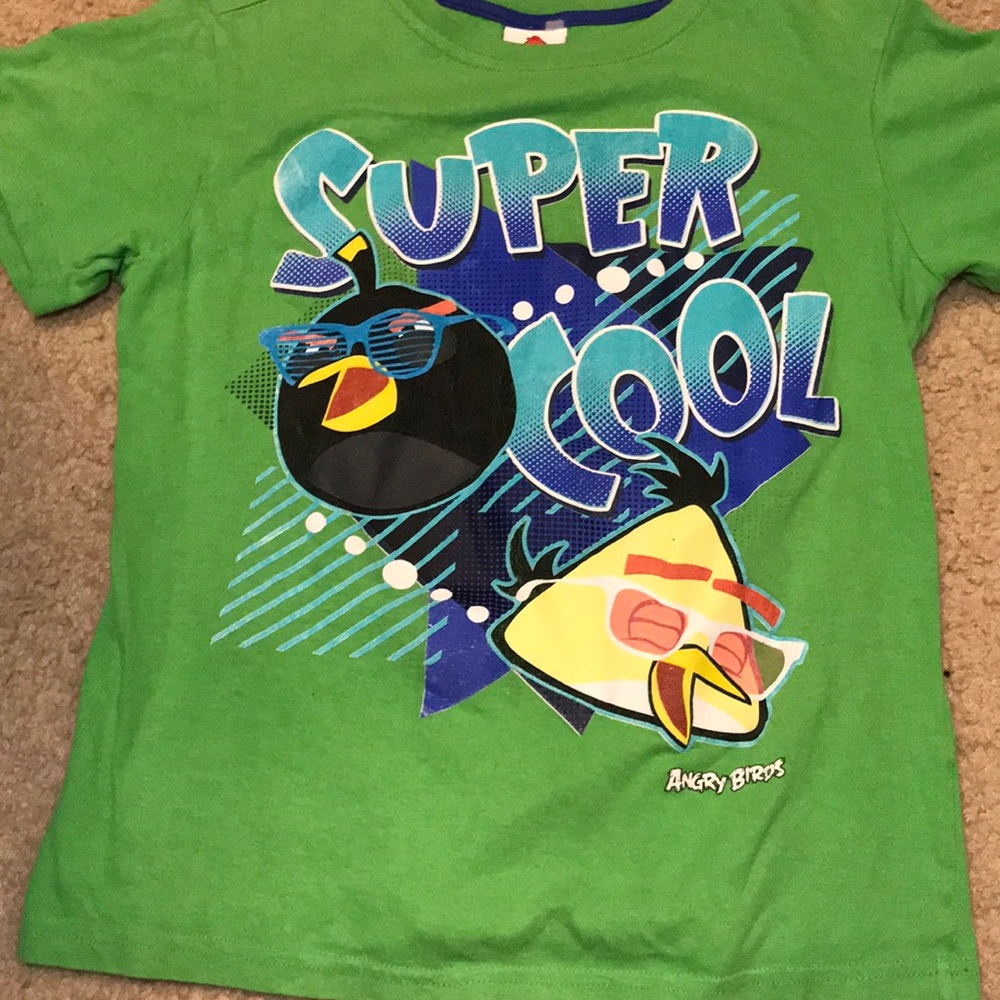 Angry birds “SUPER COOL” T-shirt.